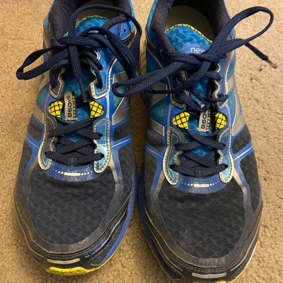 New Balance Stability 860v5 - Picture 2 of 2